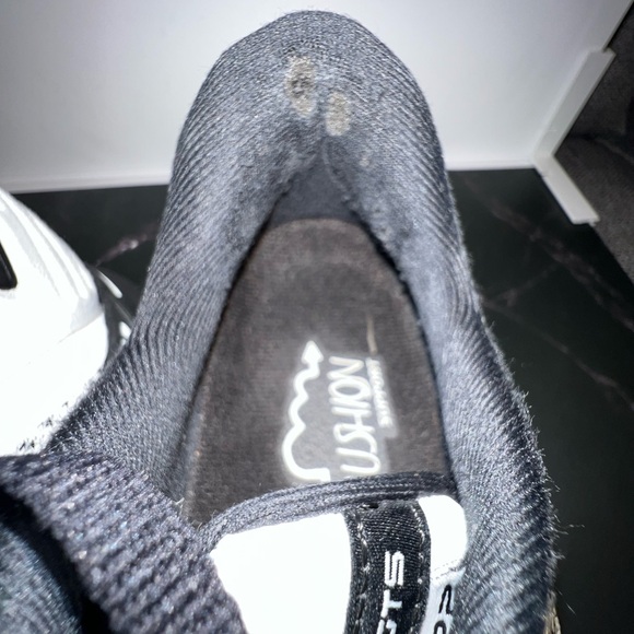 Brooks Adrenaline GTS Black White Women’s Running Shoes Size 7.5 - Picture 15 of 17